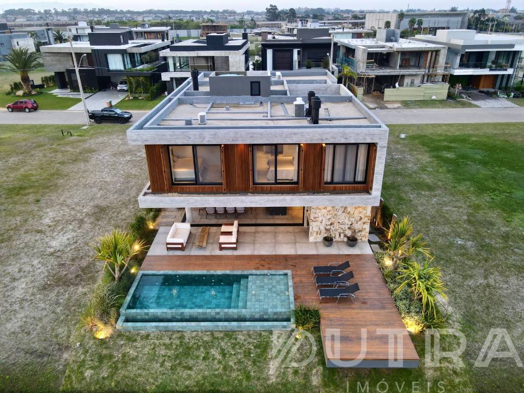 Casa em Condomínio 5 dormitórios para venda, Centro em Xangri-lá | Ref.: 2720