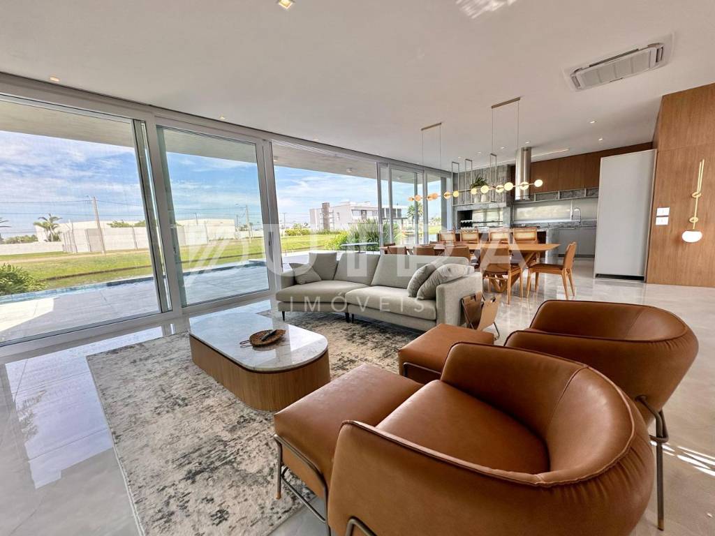 Casa em Condomínio 5 dormitórios para venda, Centro em Xangri-lá | Ref.: 4297